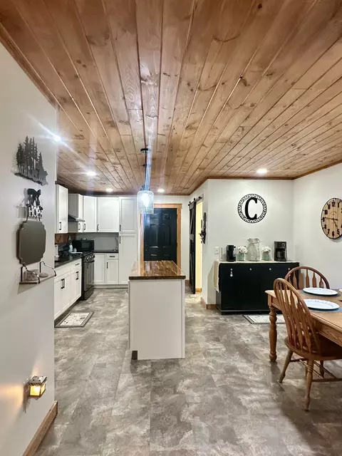Kitchen - 673 Arrowhead Rd, Moss, TN 38575 photo 1 of 7