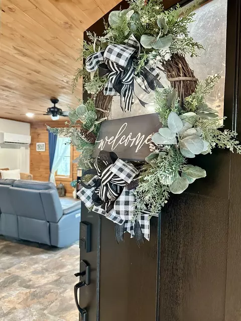 Entry Way - 673 Arrowhead Rd, Moss, TN 38575 photo 1 of 1
