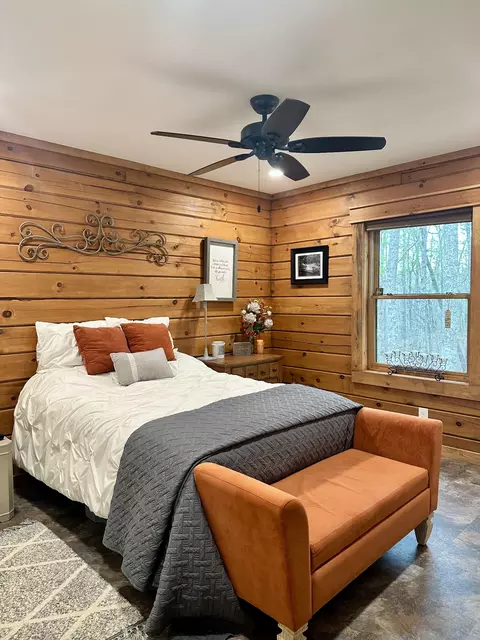 Bedroom - 673 Arrowhead Rd, Moss, TN 38575 photo 1 of 2