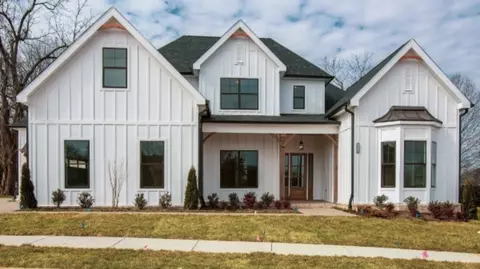 1008 Tiane Trl, Gallatin, TN 37066