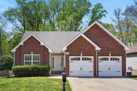 2602 Alex Overlook Way, Clarksville, TN 37043