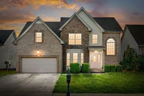 1108 Chinook Cir, Clarksville, TN 37042
