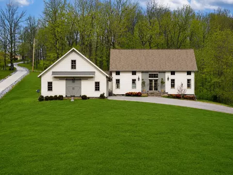 712 Highway 48 S, Dickson, TN 37055