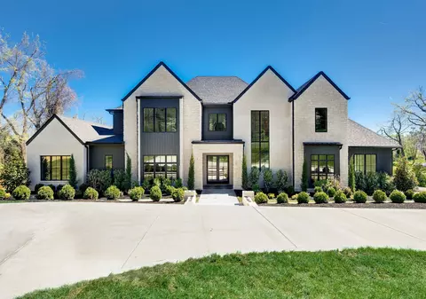 840 Brentview Dr, Nashville, TN 37220