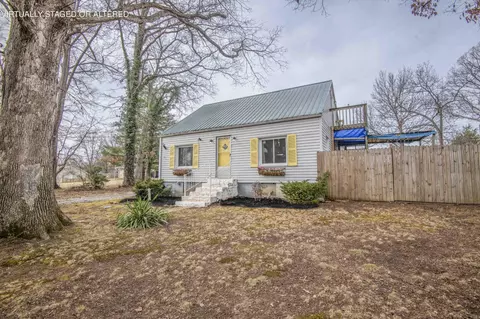 513 Amerine Rd, Maryville, TN 37804