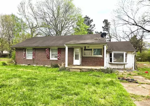 6751 Navy Rd, Millington, TN 38053