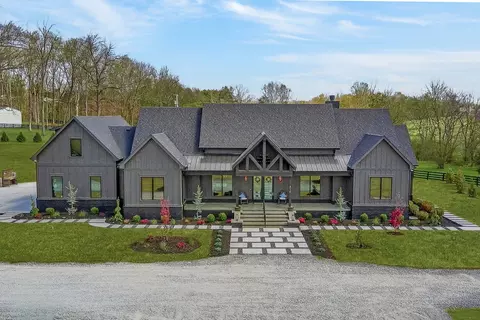 5710 Lunns Store Rd, Chapel Hill, TN 37034