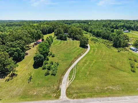 View/Area - 3358 Hwy 52 E, Bethpage, TN 37022 photo 1 of 9