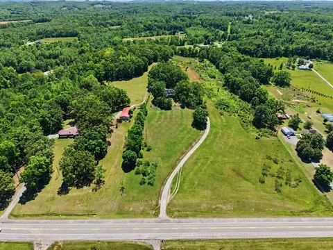 View/Area - 3358 Hwy 52 E, Bethpage, TN 37022 photo 7 of 9