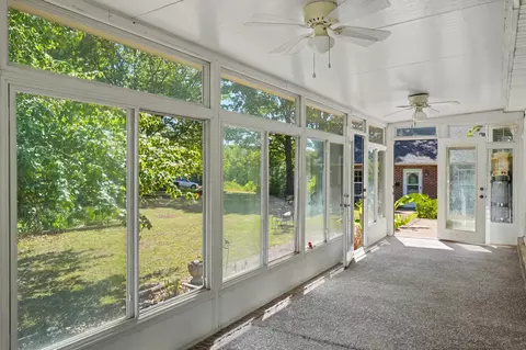Exterior - 3358 Hwy 52 E, Bethpage, TN 37022 photo 7 of 11