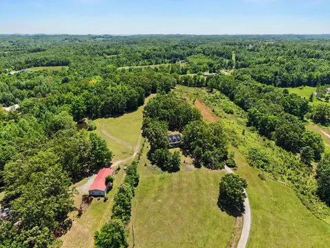 View/Area - 3358 Hwy 52 E, Bethpage, TN 37022 photo 4 of 9