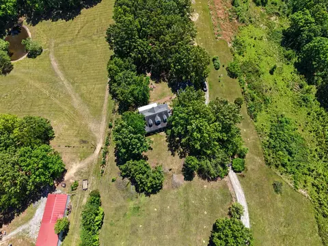 View/Area - 3358 Hwy 52 E, Bethpage, TN 37022 photo 8 of 9