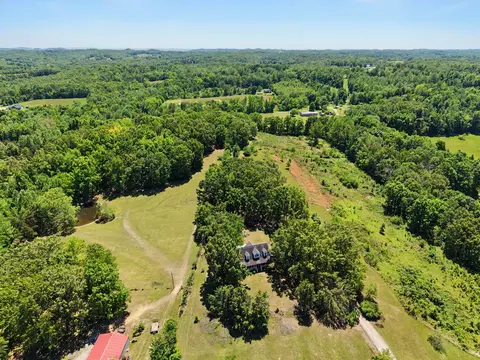 View/Area - 3358 Hwy 52 E, Bethpage, TN 37022 photo 5 of 9