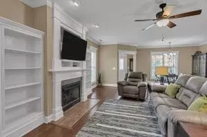 Living - 3325 Cornerstone Dr, Murfreesboro, TN 37128 photo 1 of 1