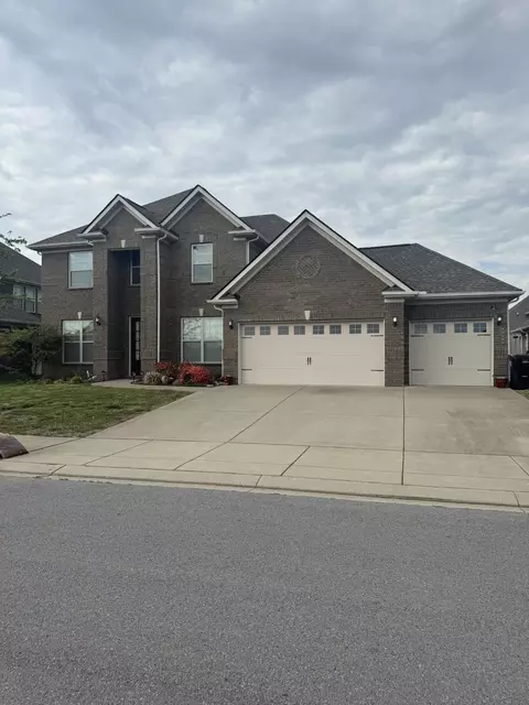 929 Sapphire Dr, Murfreesboro, TN 37128