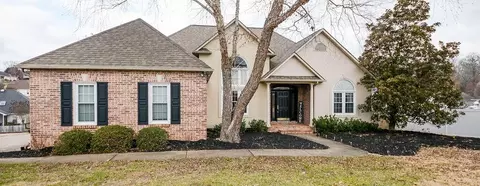 347 Bartlett Cir #32, Cleveland, TN 37312