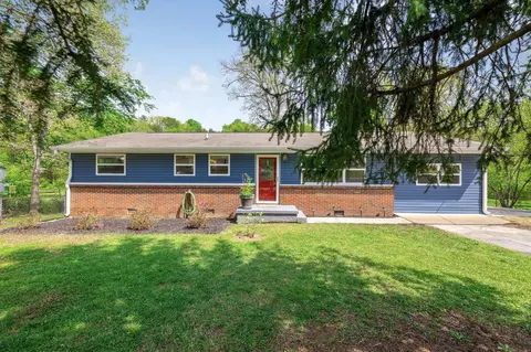 4604 Eldridge Rd, Hixson, TN 37343