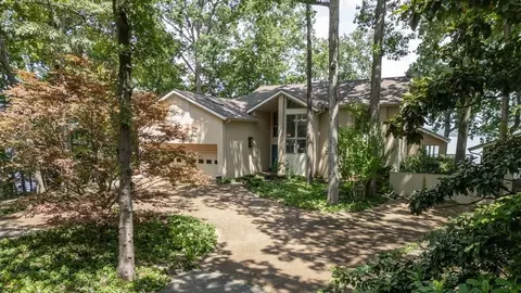 305 Keck Ln, Buchanan, TN 38222