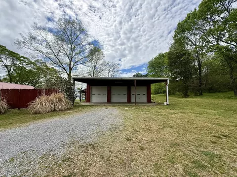Other - 2114 Edgewood Rd, Dickson, TN 37055 photo 3 of 9
