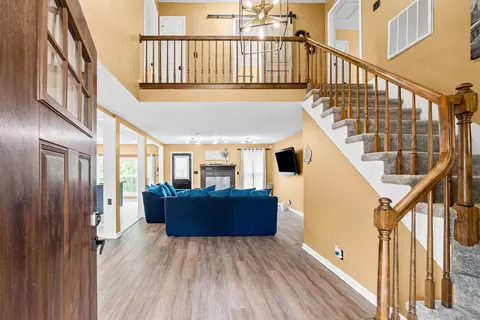 1028 Foxmoor Dr, Clarksville, TN 37042