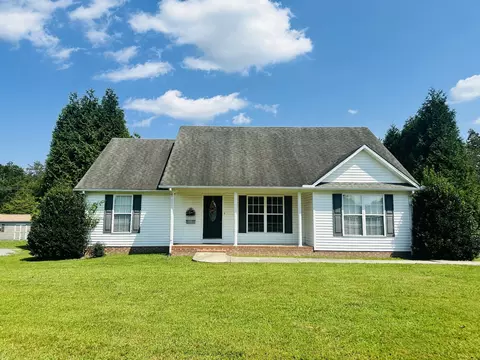 223 Greenwood Dr, Smithville, TN 37166