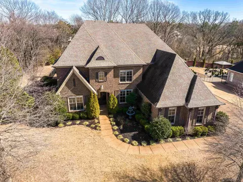 3930 S Potter Woods Cv, Arlington, TN 38002