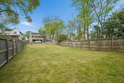 1202 Kirkland Ave, Nashville, TN 37216