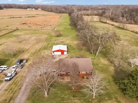 2755 Greens Mill Rd, Columbia, TN 38401