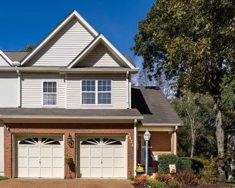 2421 Royal Fern Trl, Chattanooga, TN 37421