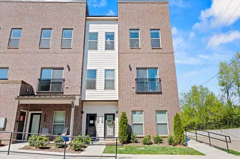 211 Folsom Pass #B, Spring Hill, TN 37174