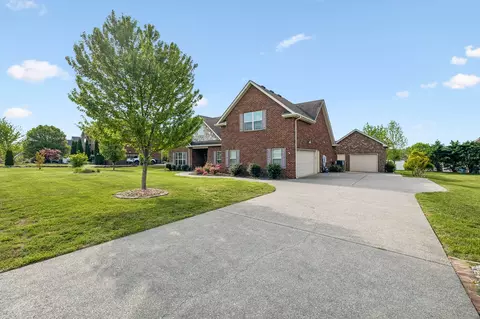 4117 Stony Point Dr, La Vergne, TN 37086