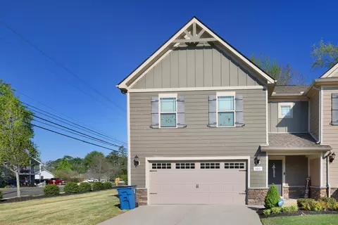 301 Homer Jackson Dr, Smyrna, TN 37167
