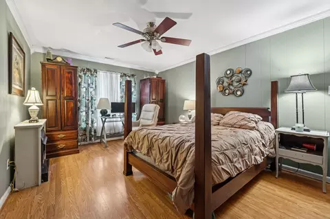 Bedroom - 701 Hafner Rd, Charlotte, TN 37036 photo 5 of 5