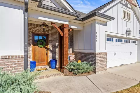 8043 Slugger Way, Chattanooga, TN 37421 photo 2
