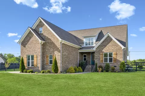 11769 Milton St, Milton, TN 37118