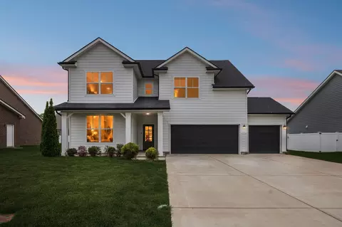 2728 Parkwood Dr, Murfreesboro, TN 37128