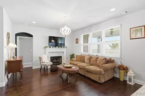 1050 Daniel Ln, Spring Hill, TN 37174 photo 9