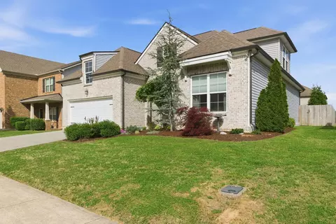 1050 Daniel Ln, Spring Hill, TN 37174 photo 2