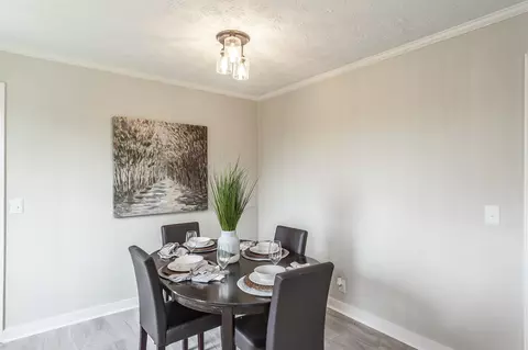 Dining - 709 Perry Dr, Springfield, TN 37172 photo 2 of 3