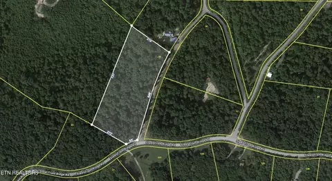 30135 Steel Tram Ridge Ln, Crawford, TN 38554