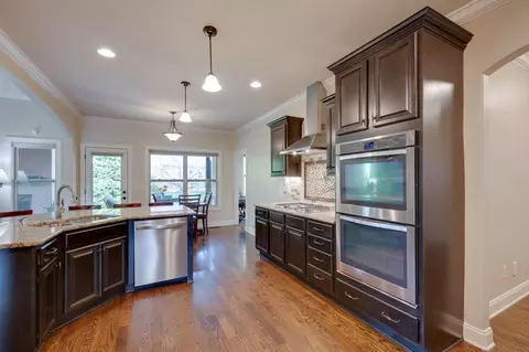 Kitchen - 8050 Fenwick Ln, Spring Hill, TN 37174 photo 4 of 6