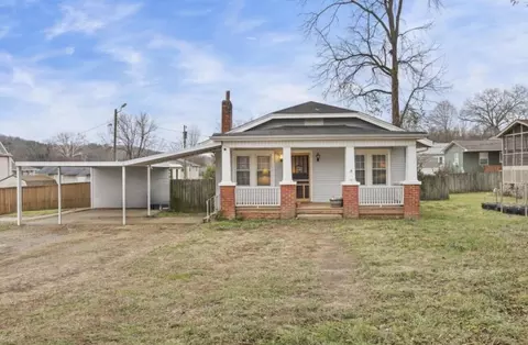 104 Euclid Ave W, Chattanooga, TN 37415