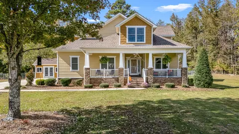 2065 Turkey Creek Loop, Tullahoma, TN 37388