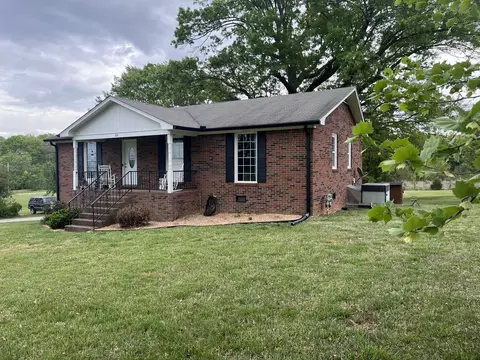 826 Old Rome Pike, Lebanon, TN 37087