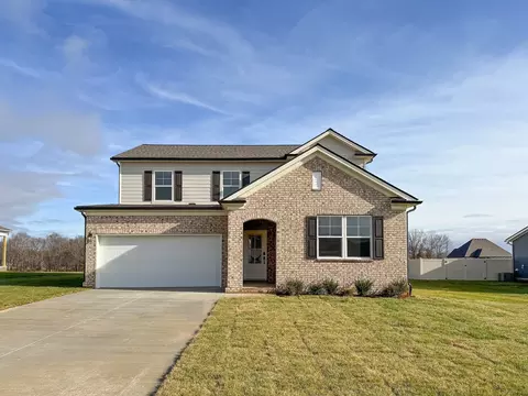 241 W Millbrook Dr, Spring Hill, TN 37174