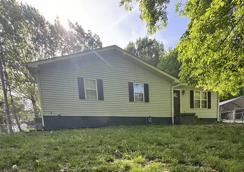 121 Lafon Dr, Carthage, TN 37030
