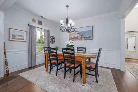 Dining - 1006 Cascadeway Dr, Murfreesboro, TN 37129 photo 2 of 2
