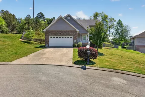 9680 Slippery Elm Ln, Soddy Daisy, TN 37379