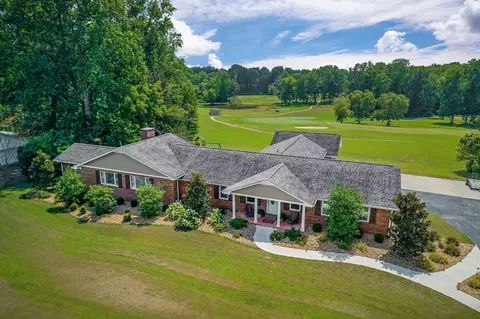 760 Lakeland Dr, Mcminnville, TN 37110