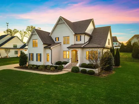 104 Hadley Reserve Ct, Nolensville, TN 37135